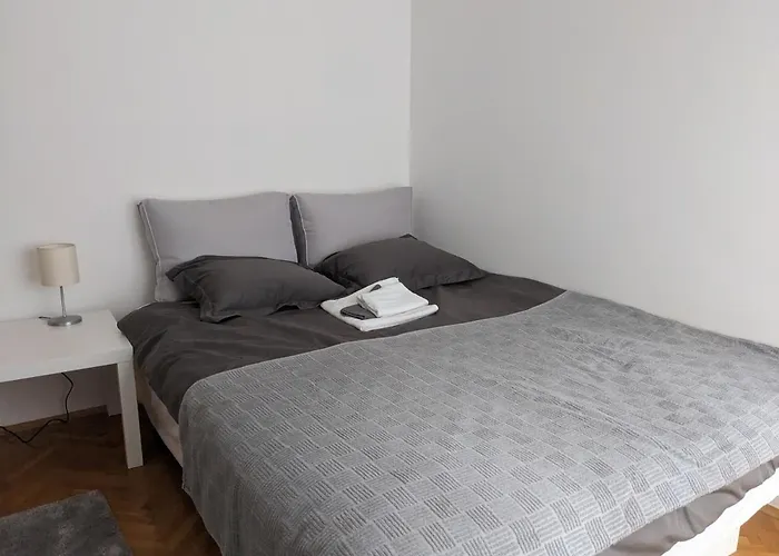 Boba Free Parking * بلغراد